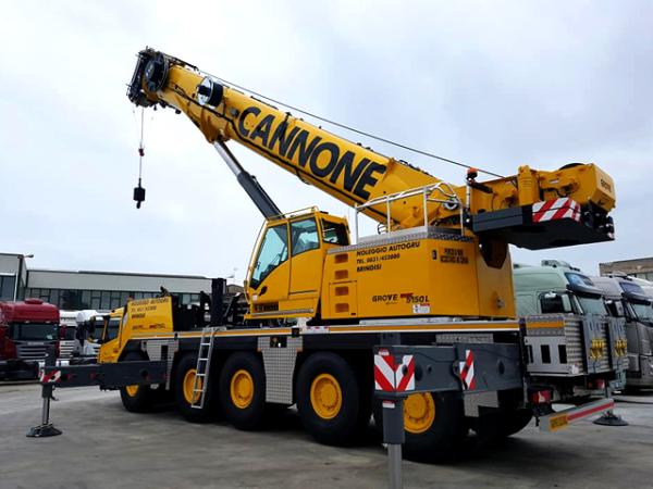 30 Tonne tow truck